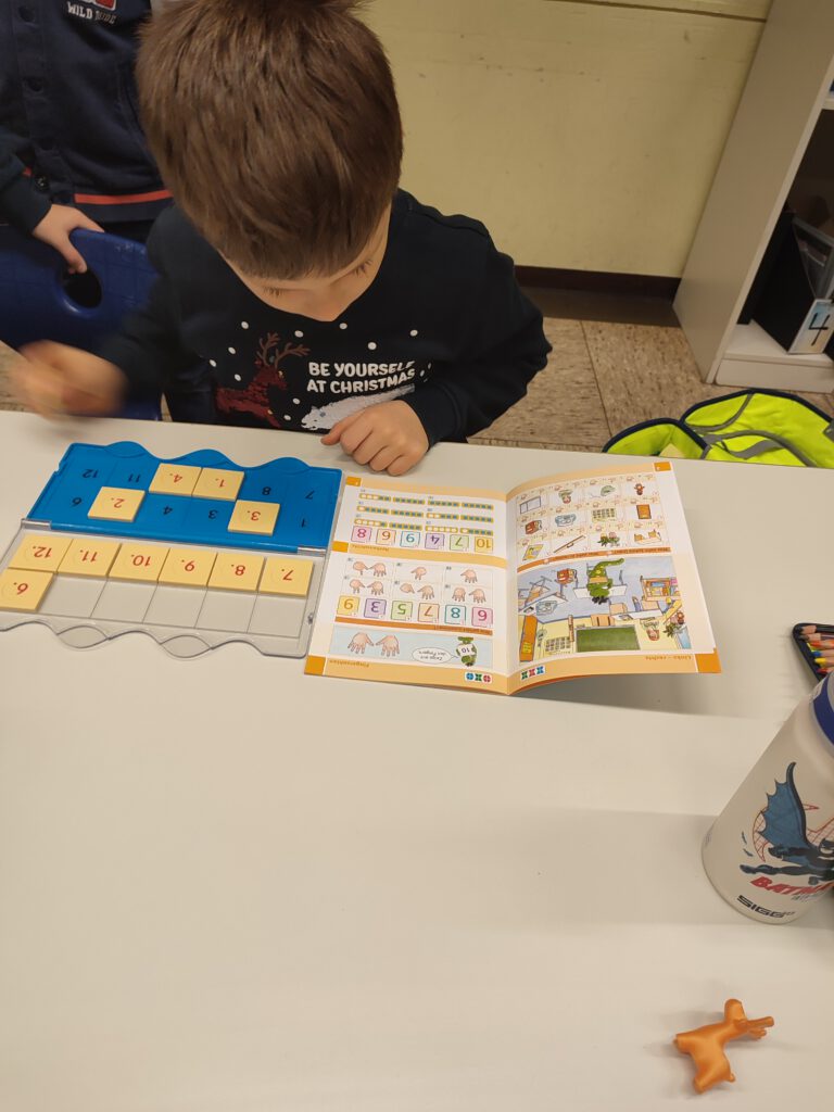 Förderverein finanziert Lernmaterial für die Grundschule​