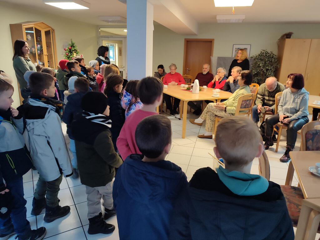 Besuch im Seniorenzentrum